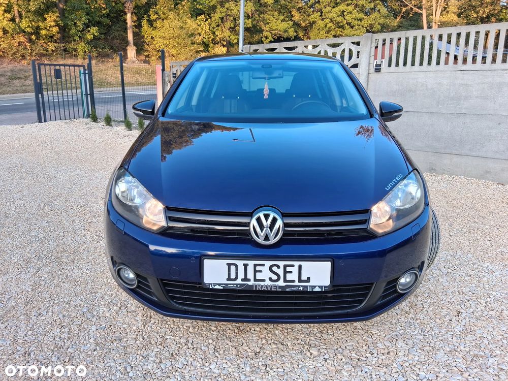 Volkswagen Golf 2.0 TDI DPF MATCH - 23