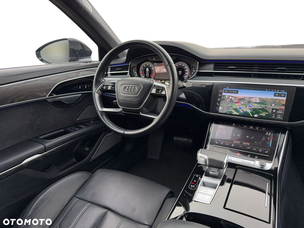 Audi A8 - 16