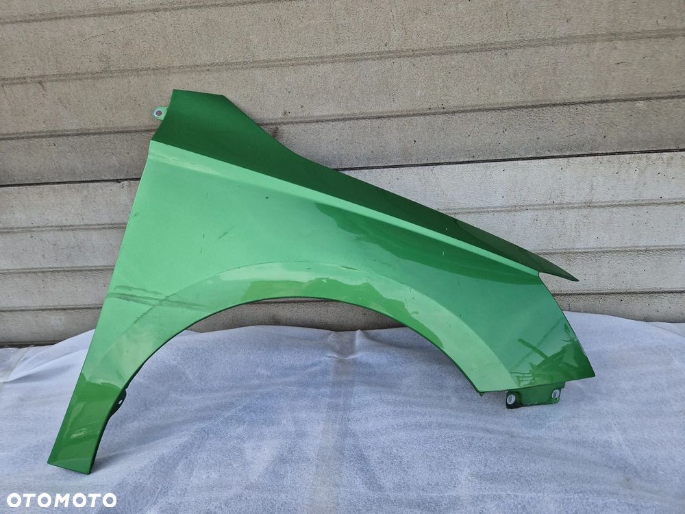 SKODA FABIA 3 III 6V BŁOTNIK PRZÓD PRZEDNI PRAWY - 1