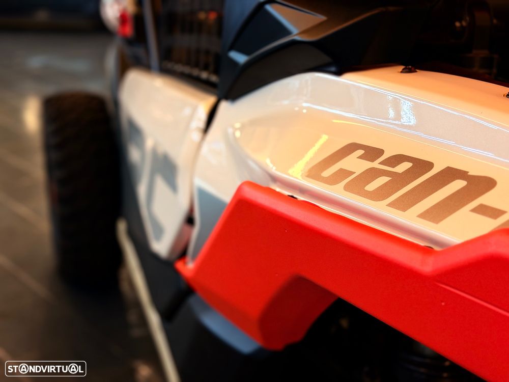 Can-Am Maverick X3 Maverick X3 RC 2022 c/passaporte técnico + atrelado + equipamento origem - 19