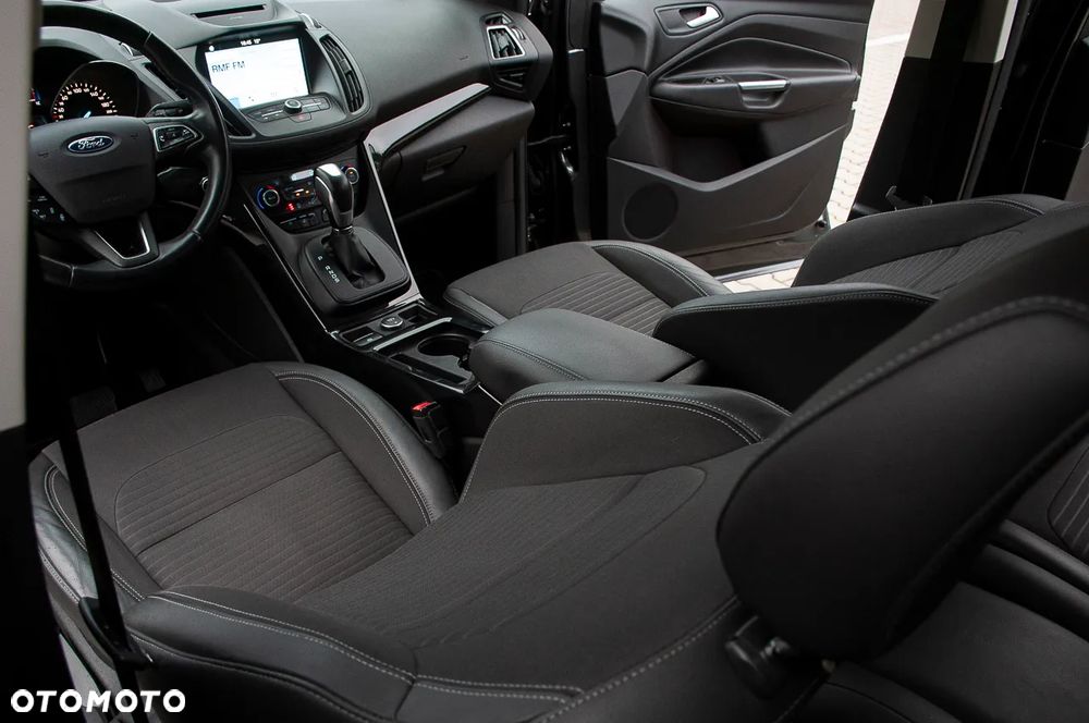 Ford Kuga 1.5 EcoBoost 4x4 Titanium - 22