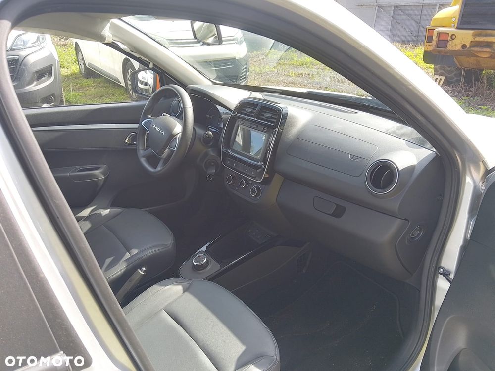 Dacia Spring ESSENTIAL - 14