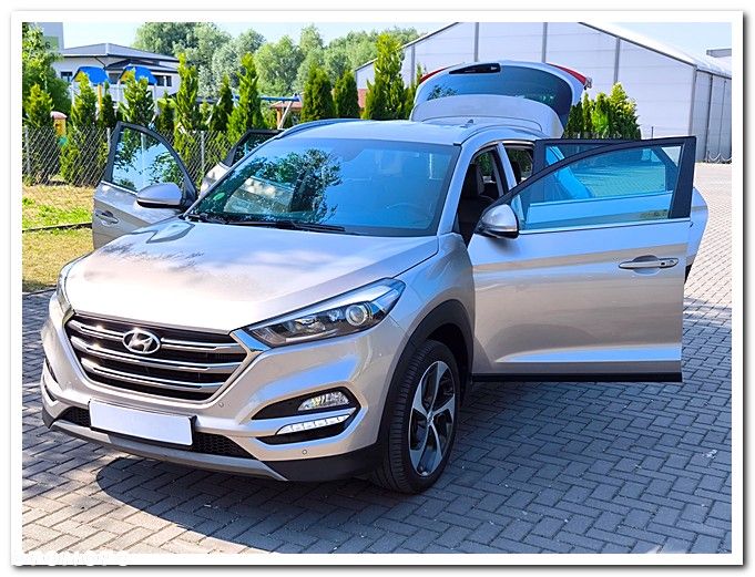 Hyundai Tucson 2.0 CRDI GO Plus 4WD - 14
