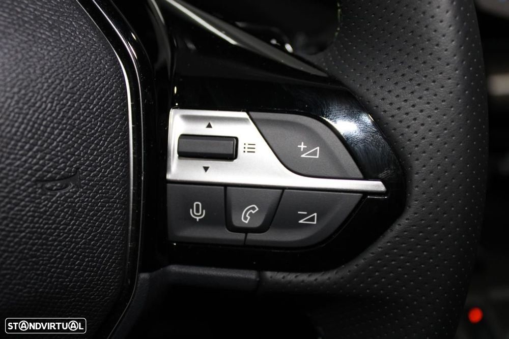 Peugeot E-408 58 kWh GT - 16