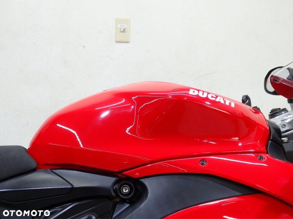 Ducati Panigale V2 - 13