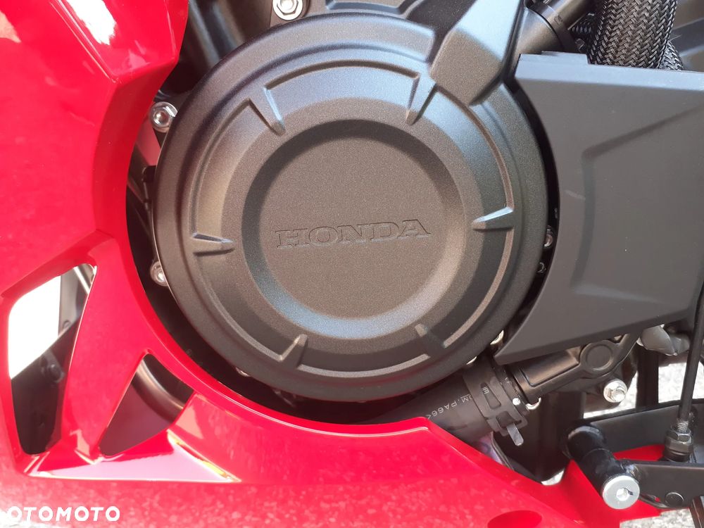 Honda CBR - 9