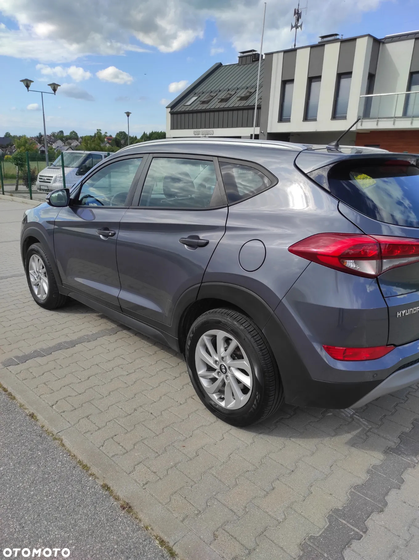 Hyundai Tucson - 4