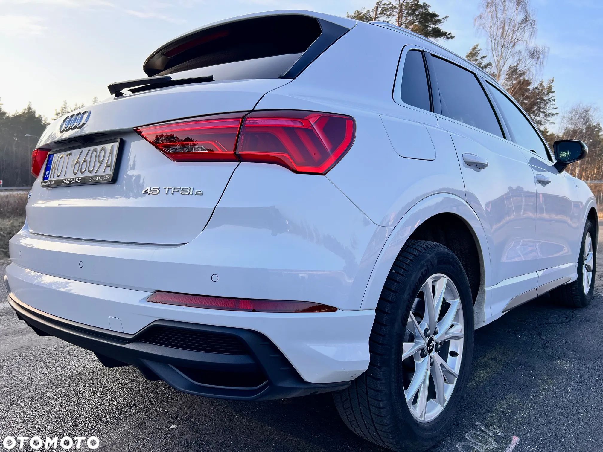 Audi Q3 45 TFSIe S tronic S line - 1