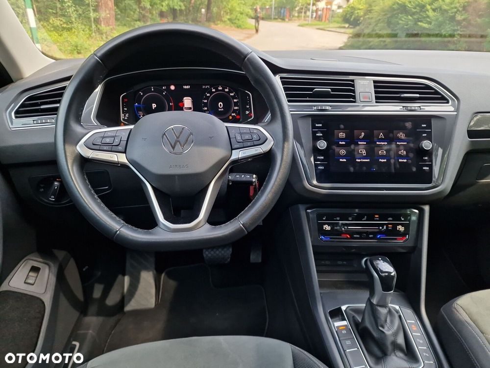 Volkswagen Tiguan 2.0 TDI Elegance DSG - 16