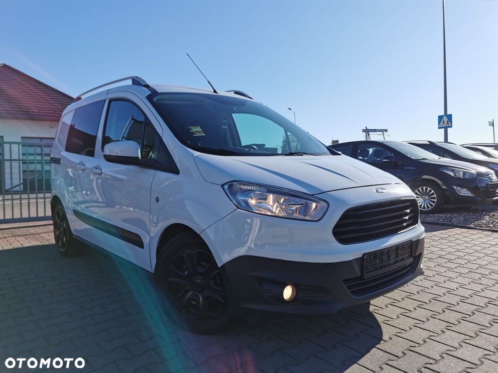 Ford Courier - 10