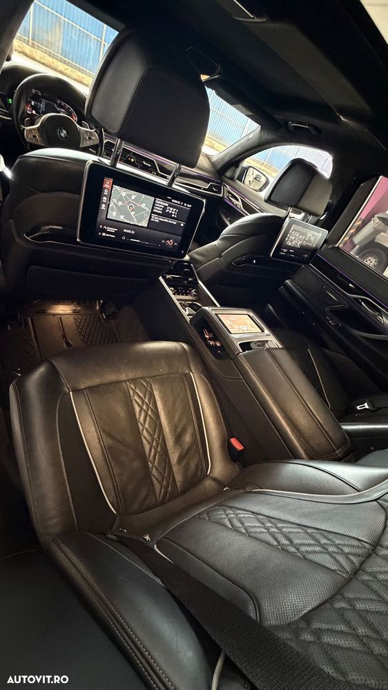 BMW Seria 7 730d xDrive - 23
