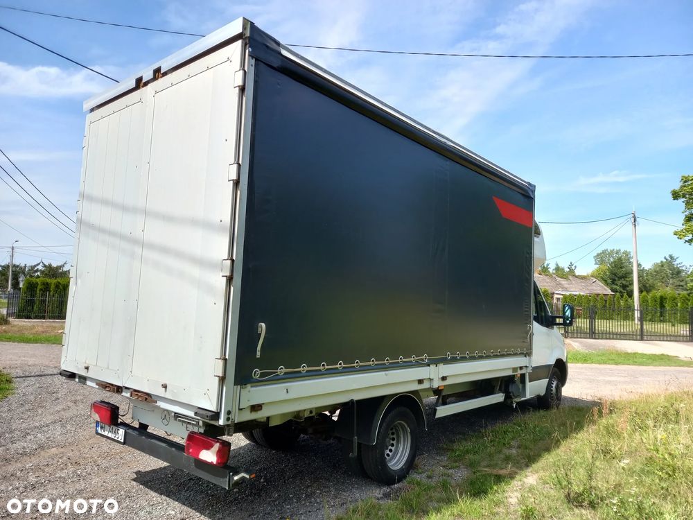 Mercedes-Benz Sprinter - 5