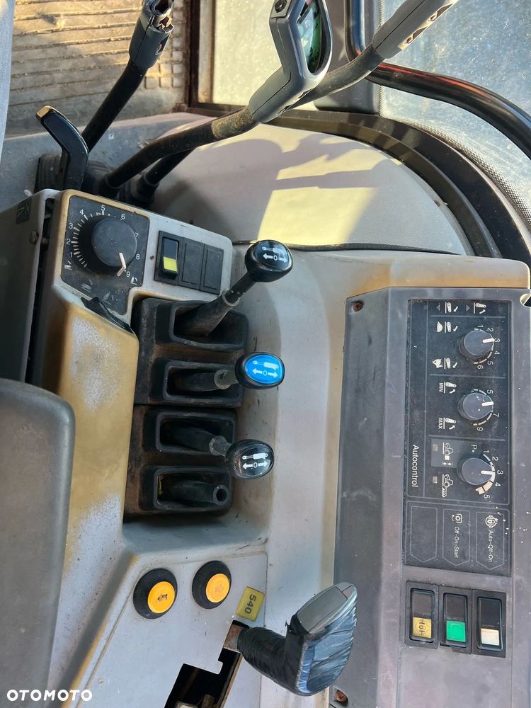 Valmet VALTRA 8400   8150 8500 CASE MX - 13