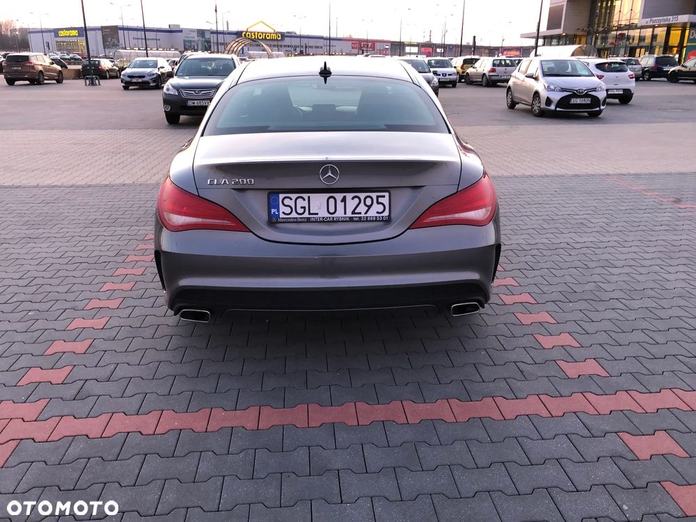 Mercedes-Benz CLA 200 7G-DCT AMG Line - 7