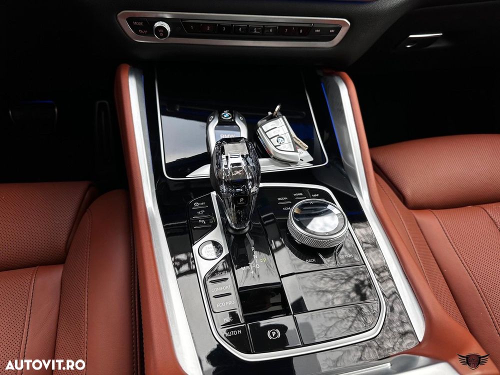 BMW X6 xDrive40d - 23