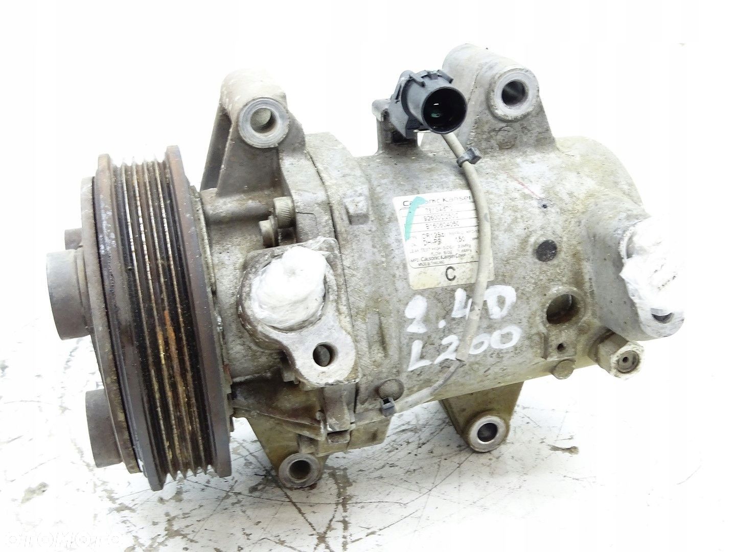 SPRĘŻARKA KLIMATYZACJI 7813A673 2.4 D FIAT FULLBACK MITSUBISHI L200 - 1
