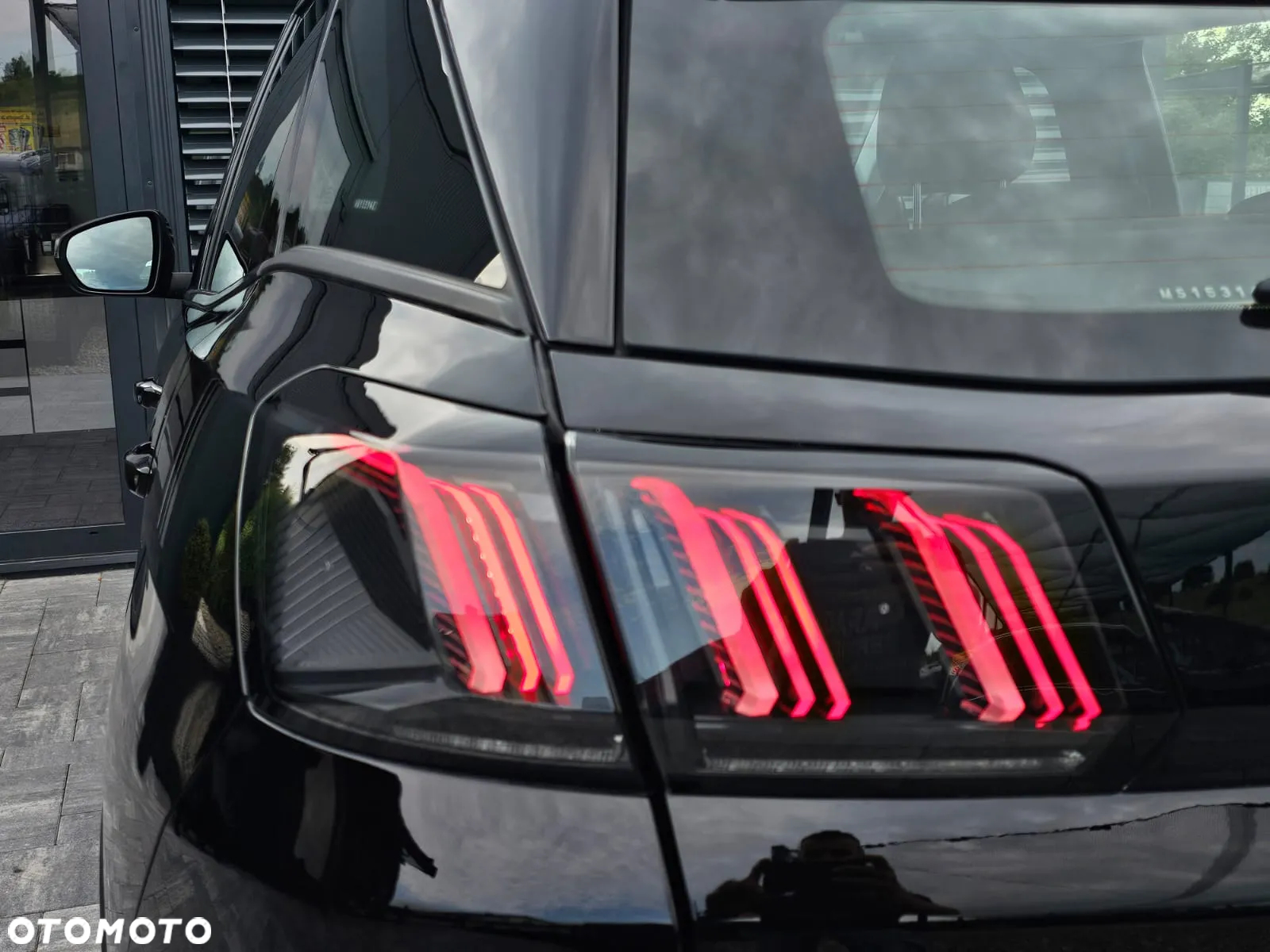 Peugeot 3008 1.5 BlueHDi Allure Pack S&S EAT8 - 35