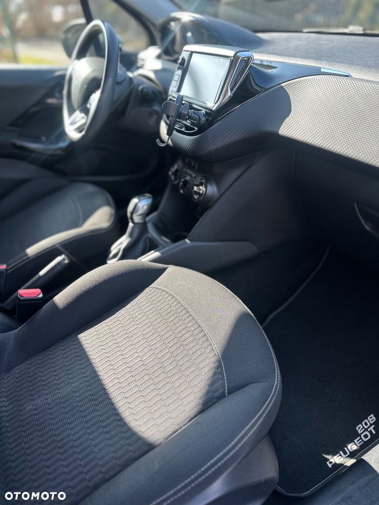 Peugeot 208 1.2 PureTech Active - 10