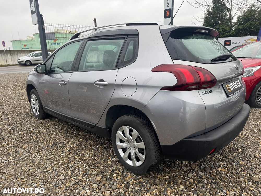 Peugeot 2008 BlueHDi 100 STOP & START Active - 4