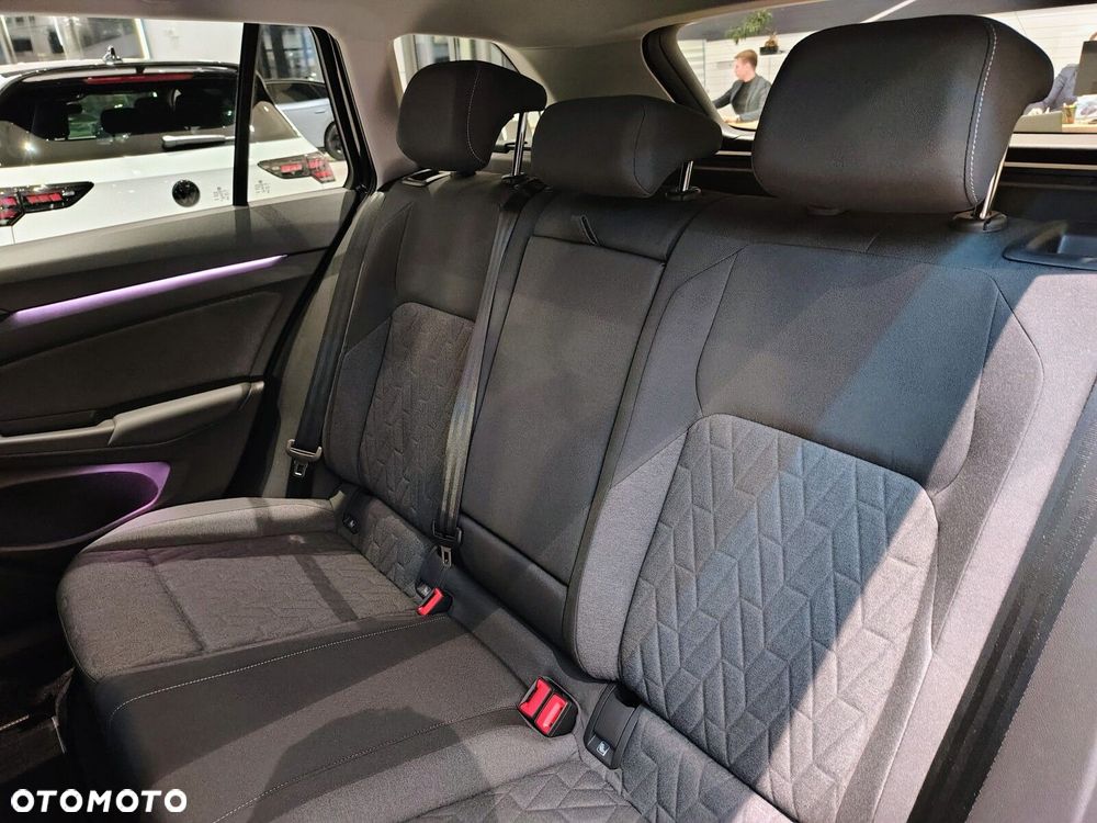 Volkswagen Golf - 21