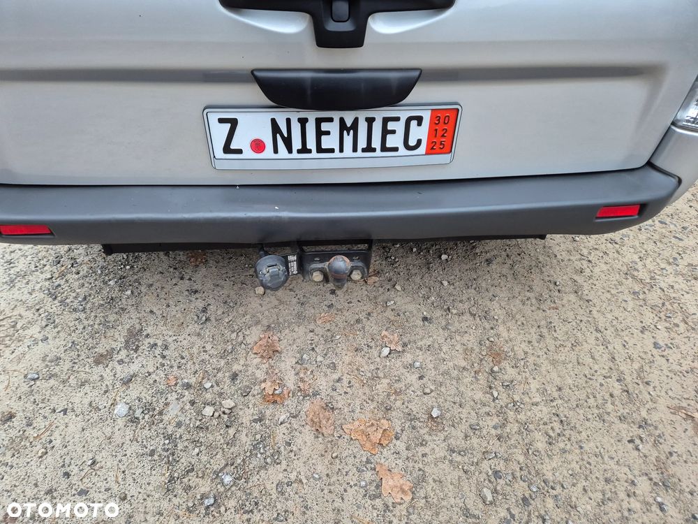 Renault Trafic dCi Passenger - 30