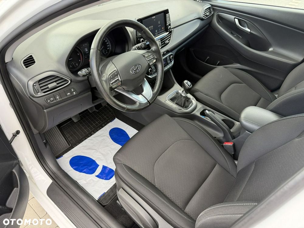 Hyundai i30 - 19