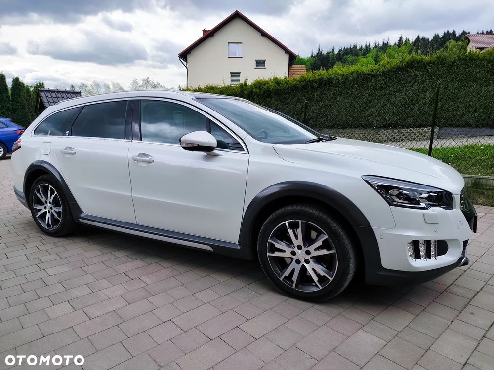 Peugeot 508 RXH Hybrid4 - 1