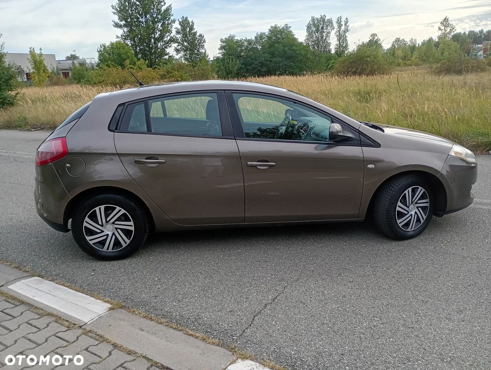 Fiat Bravo 1.4 16V Dynamic - 10