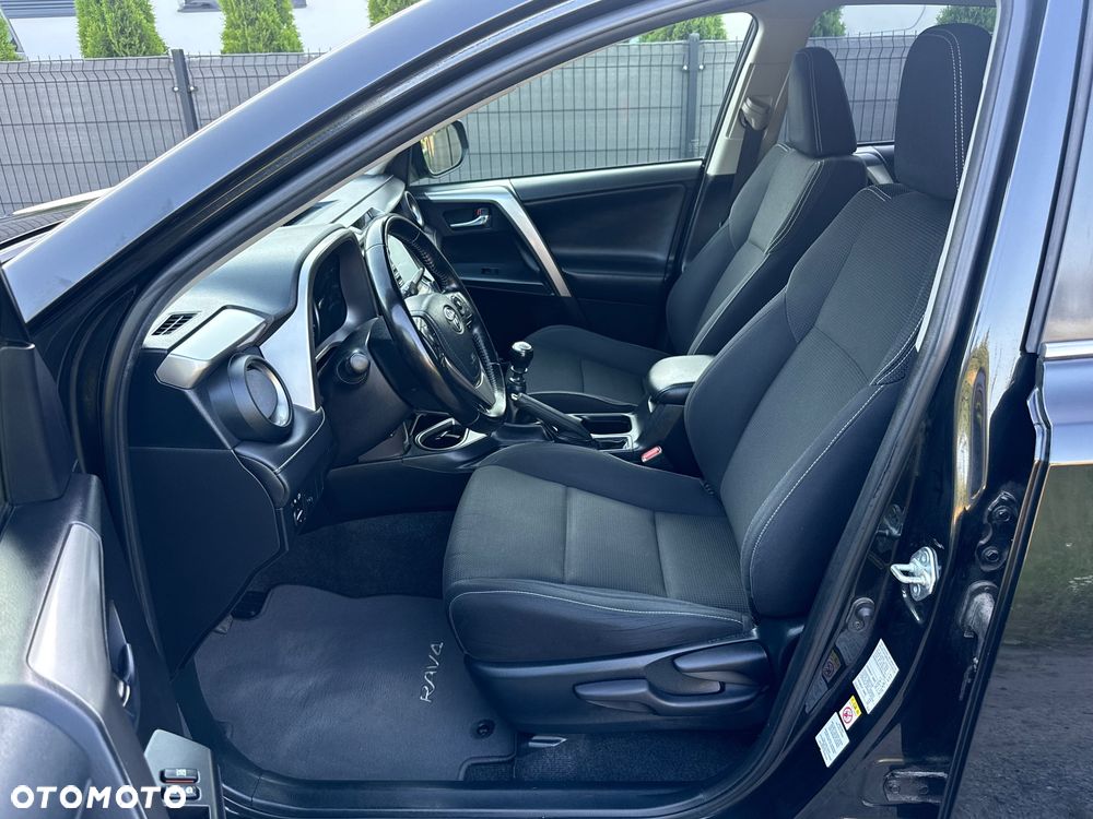 Toyota RAV4 2.0 D-4D 4x2 Start-Stop Edition - 17
