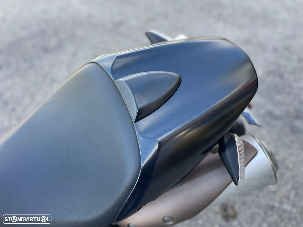 Ducati Monster 696 + - 8