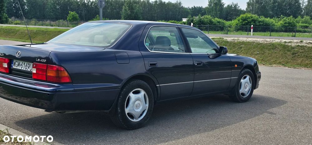 Lexus LS - 7