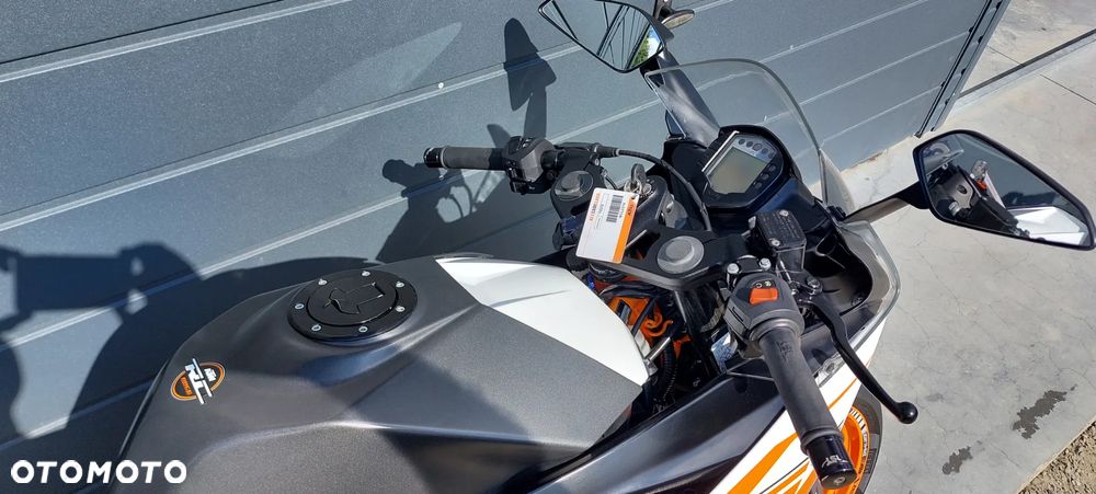 KTM RC 125 - 22