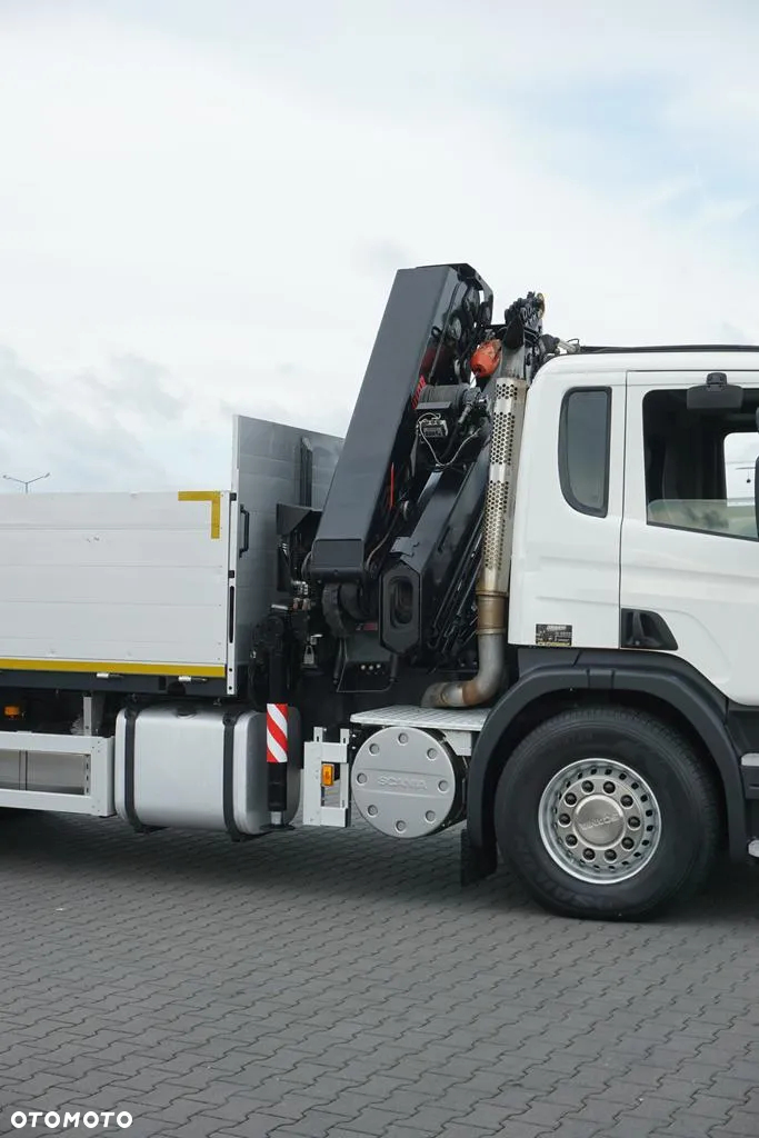Scania P 320 / 6 X 2 / SKRZYNIOWY + HDS / HIAB 211 EP - 5 / OŚ SKRĘTNA   / WYS. 14 M - 33