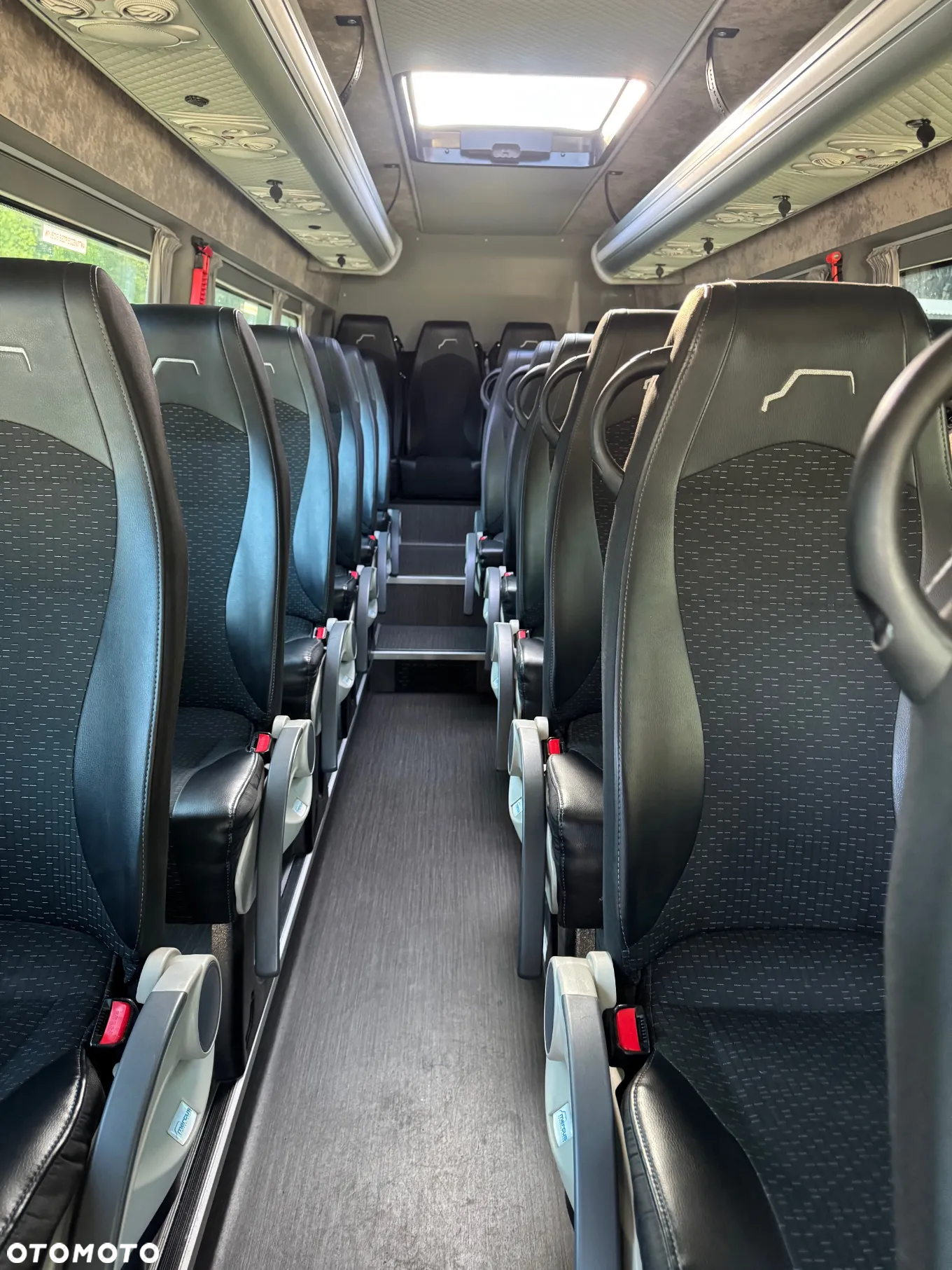 Mercedes-Benz Sprinter 519 - 7