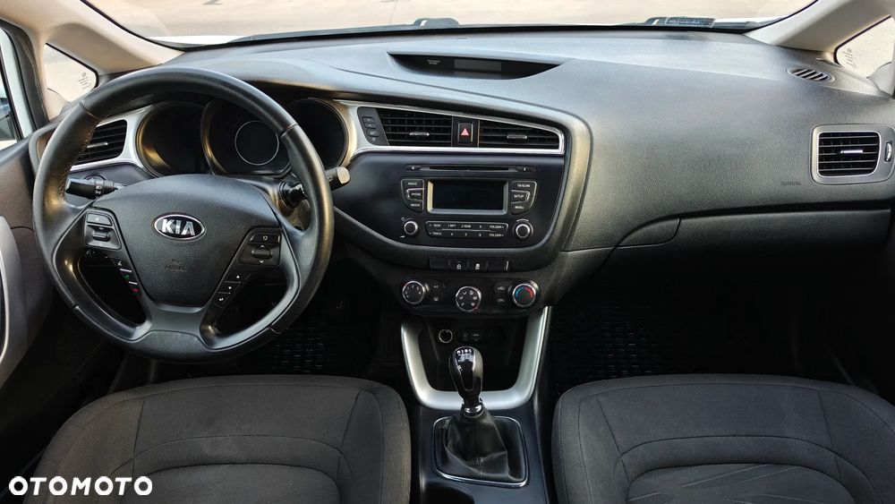 Kia Ceed 1.6 CRDi M - 9