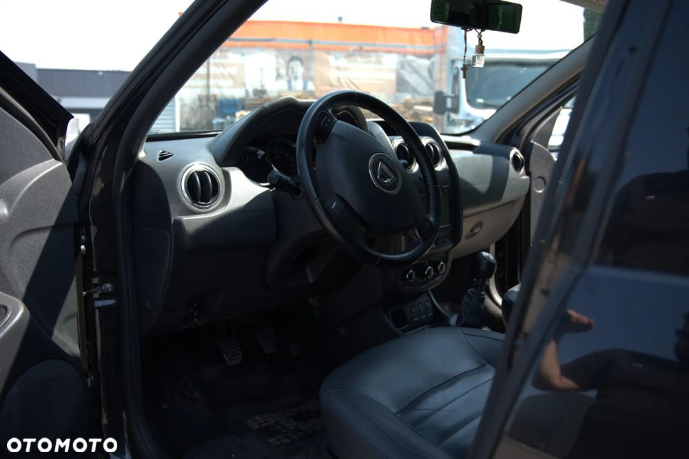 Dacia Duster 1.2 TCe Celebration - 10