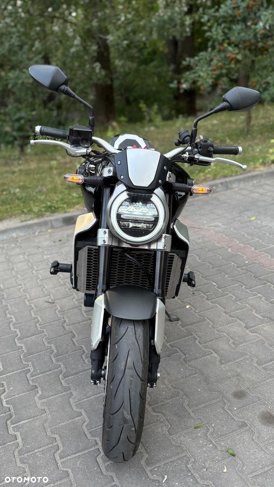 Honda CB - 7