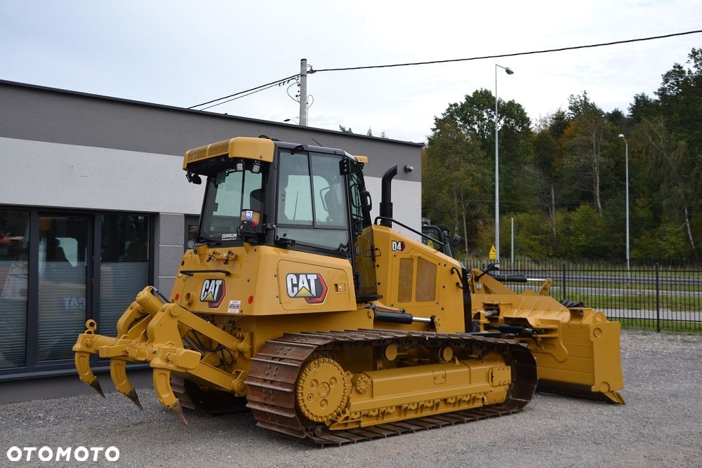 Caterpillar CAT D4 LGP 16A - 11