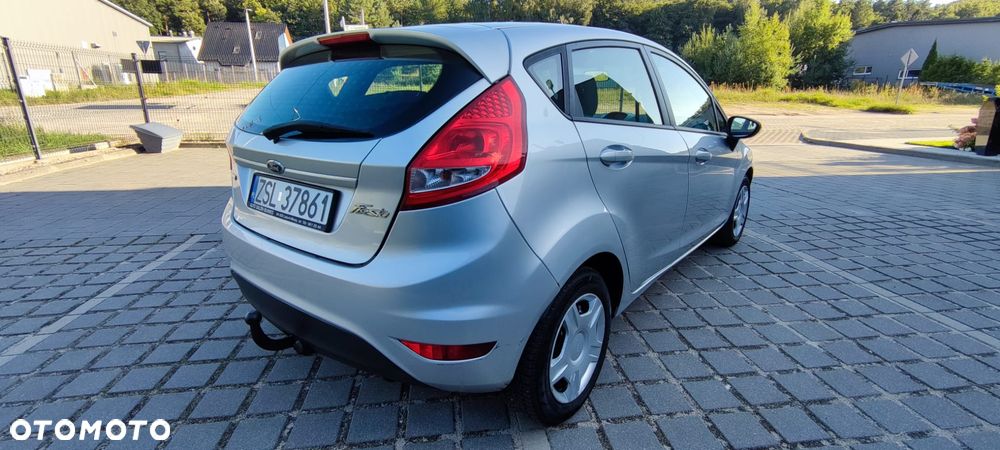 Ford Fiesta 1.6 TDCi DPF Gold X (SVP) - 4
