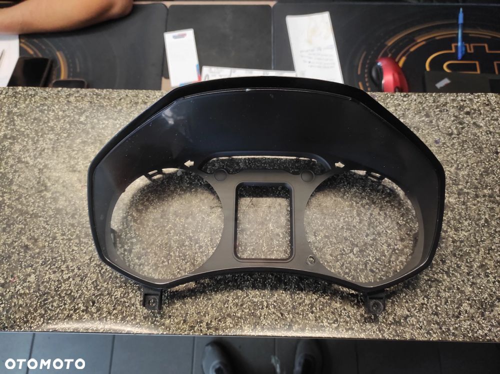 OBUDOWA SZKŁO LICZNIKA OCTAVIA 2 WYSYŁKA !!!! - 1