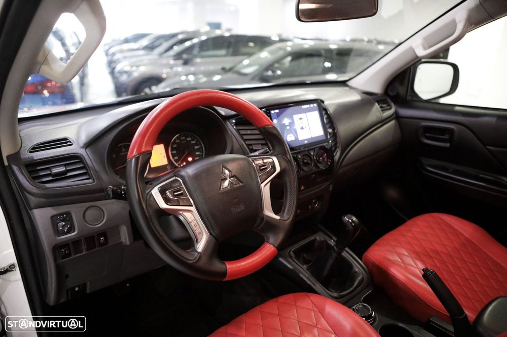 Mitsubishi L200 2.3 DI-D Strakar CD Intense 4WD - 16