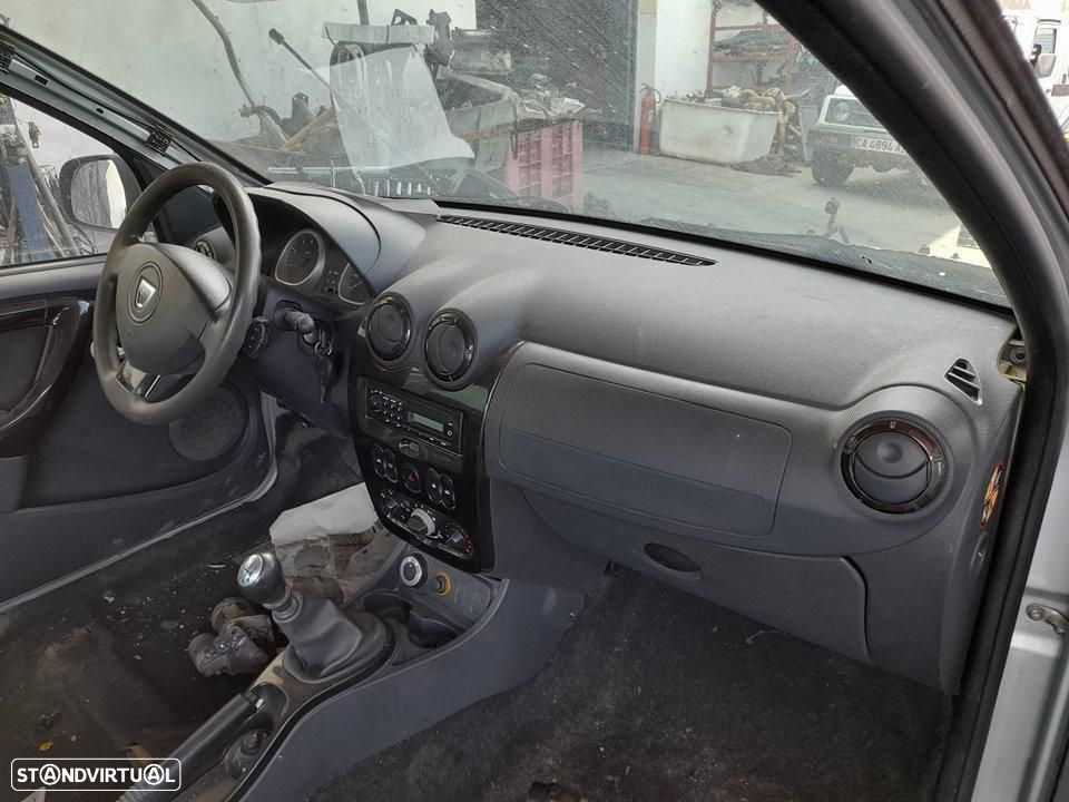 TABLIER DACIA DUSTER I - 1