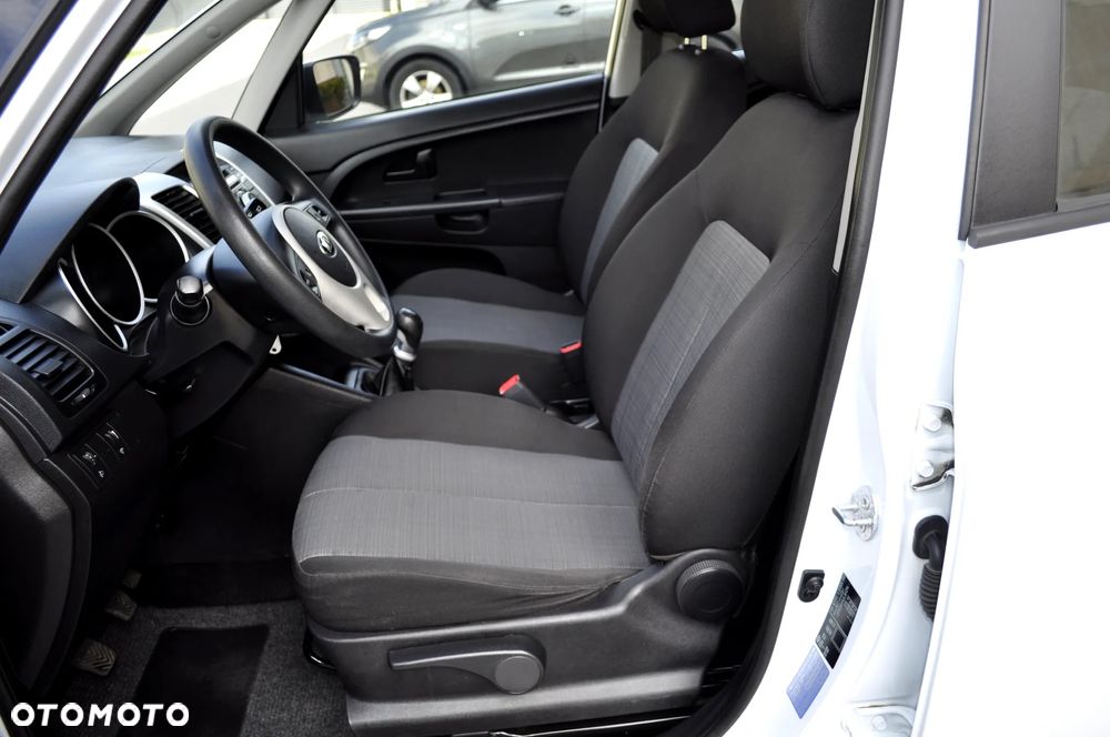 Kia Venga 1.4 CVVT Attract - 18