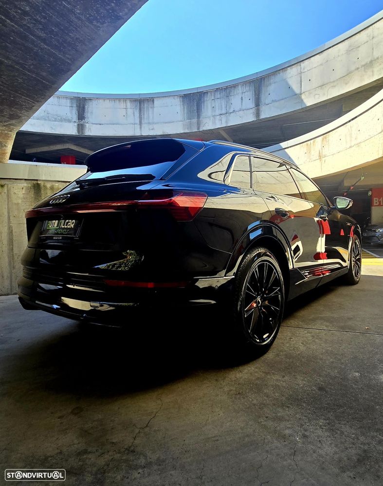 Audi e-tron 50 quattro S line - 4