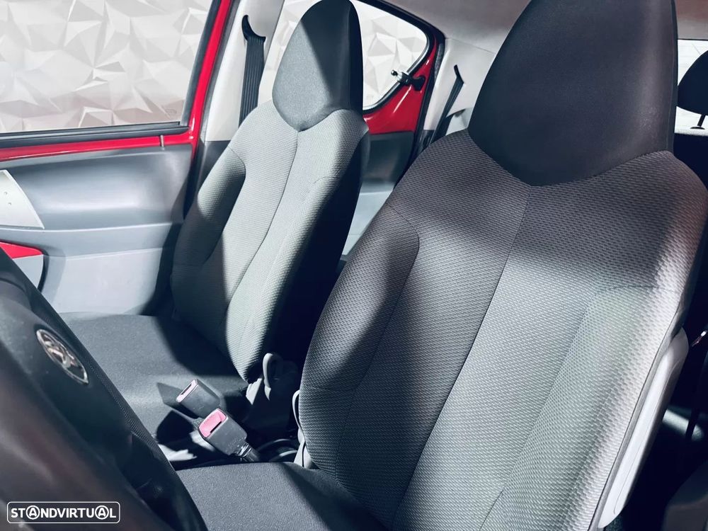 Toyota Aygo 1.0 Power Pack+AC - 24