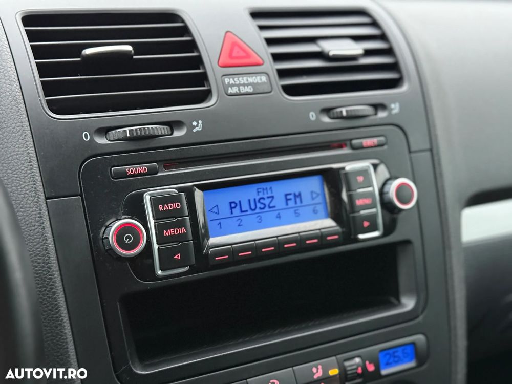 Volkswagen Golf 1.6 Edition - 17