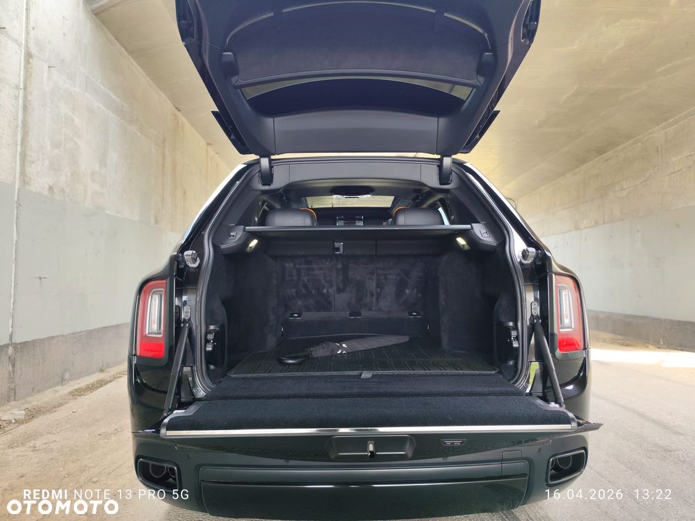 Rolls-Royce Cullinan - 12