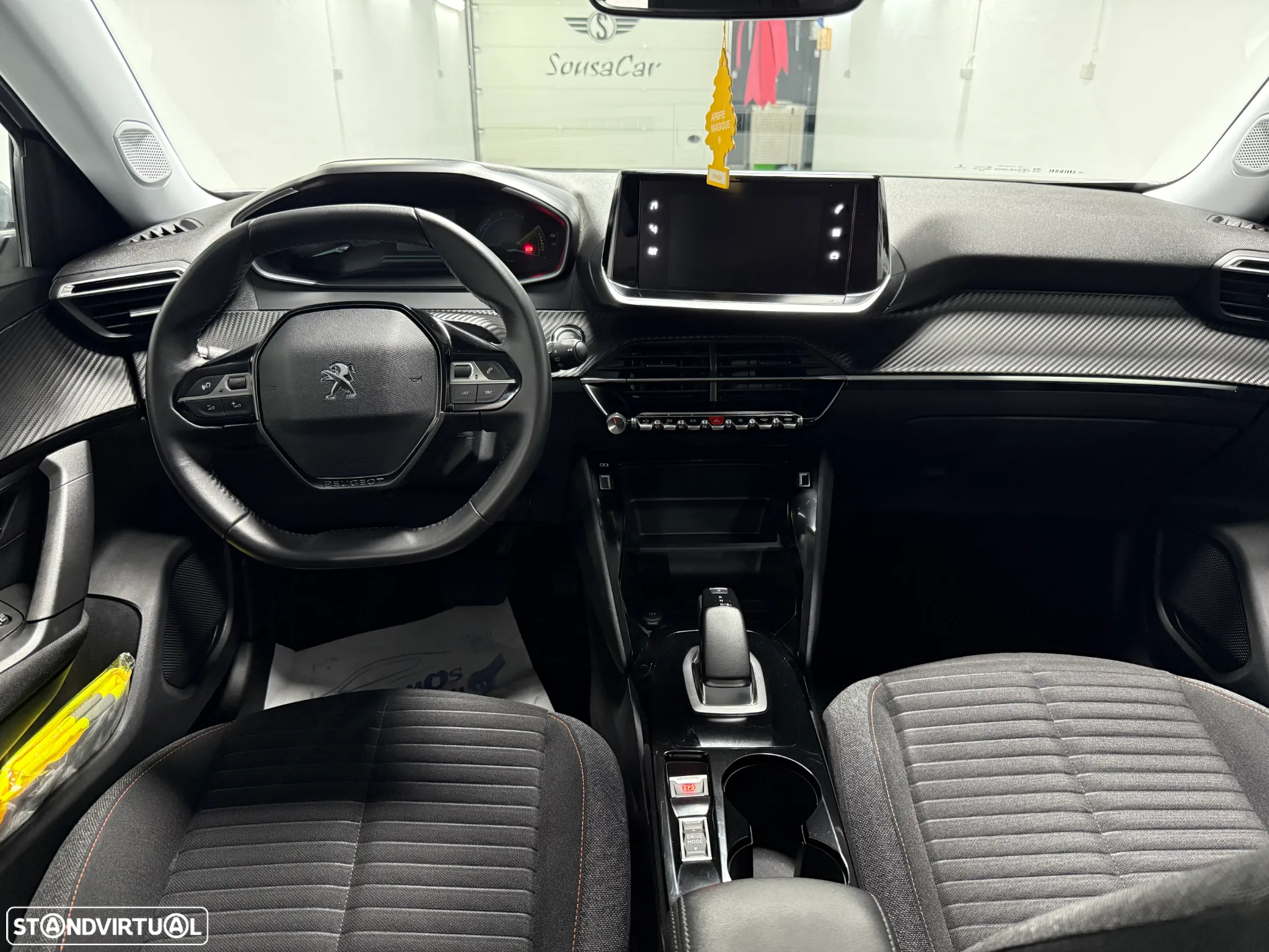 Peugeot e-2008 50 kWh Active Pack - 7