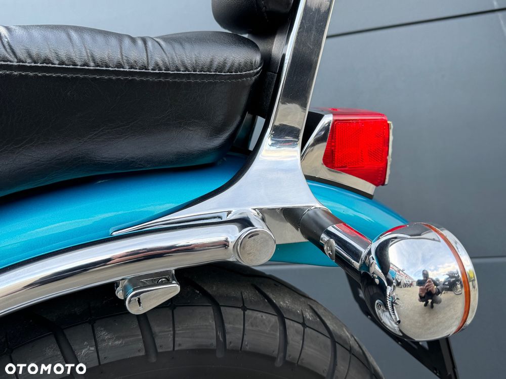 Suzuki Intruder - 30