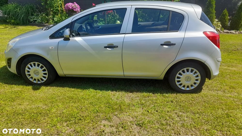Opel Corsa 1.3 CDTI Essentia ecoFLEX - 1
